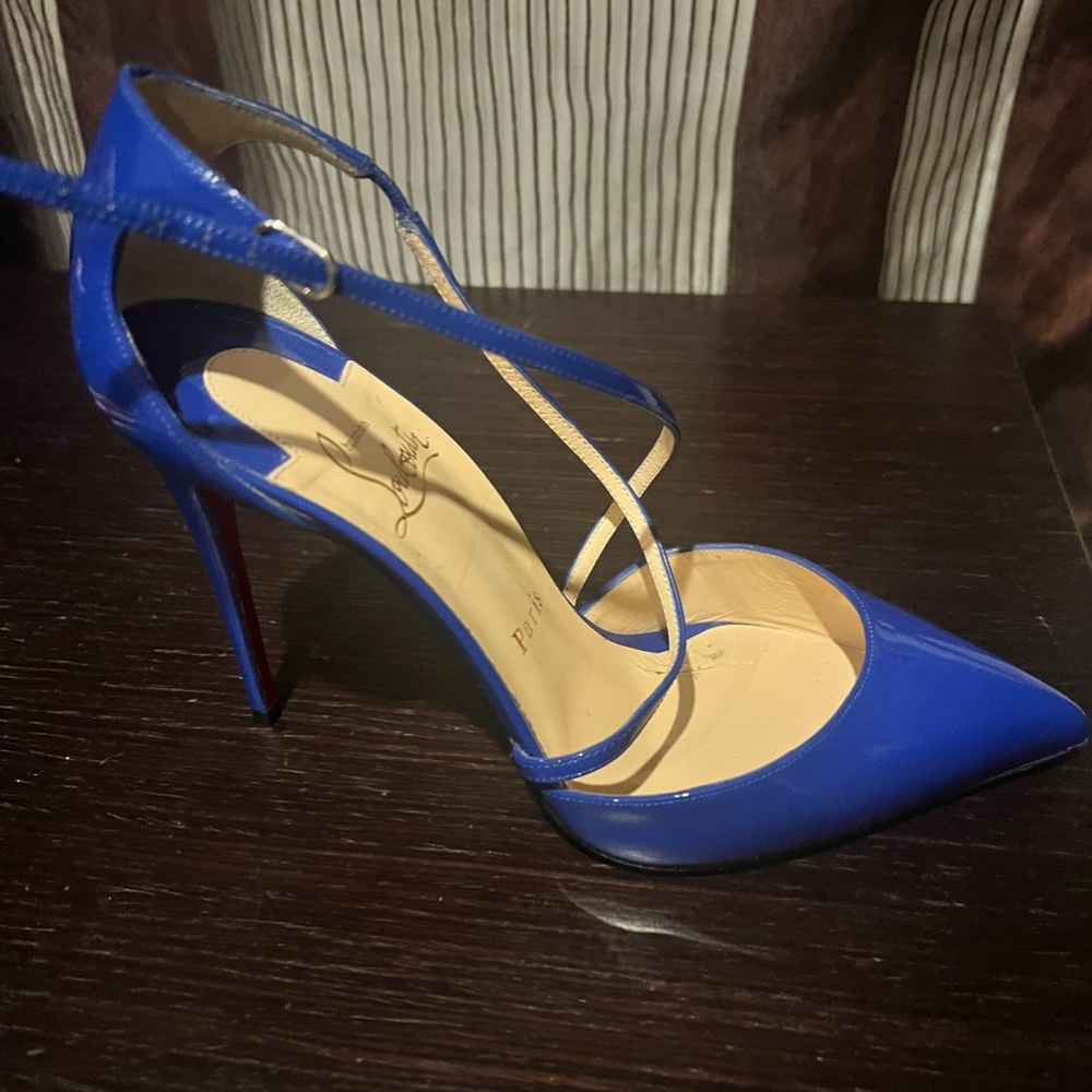 Christian Louboutin 100 mm pumps